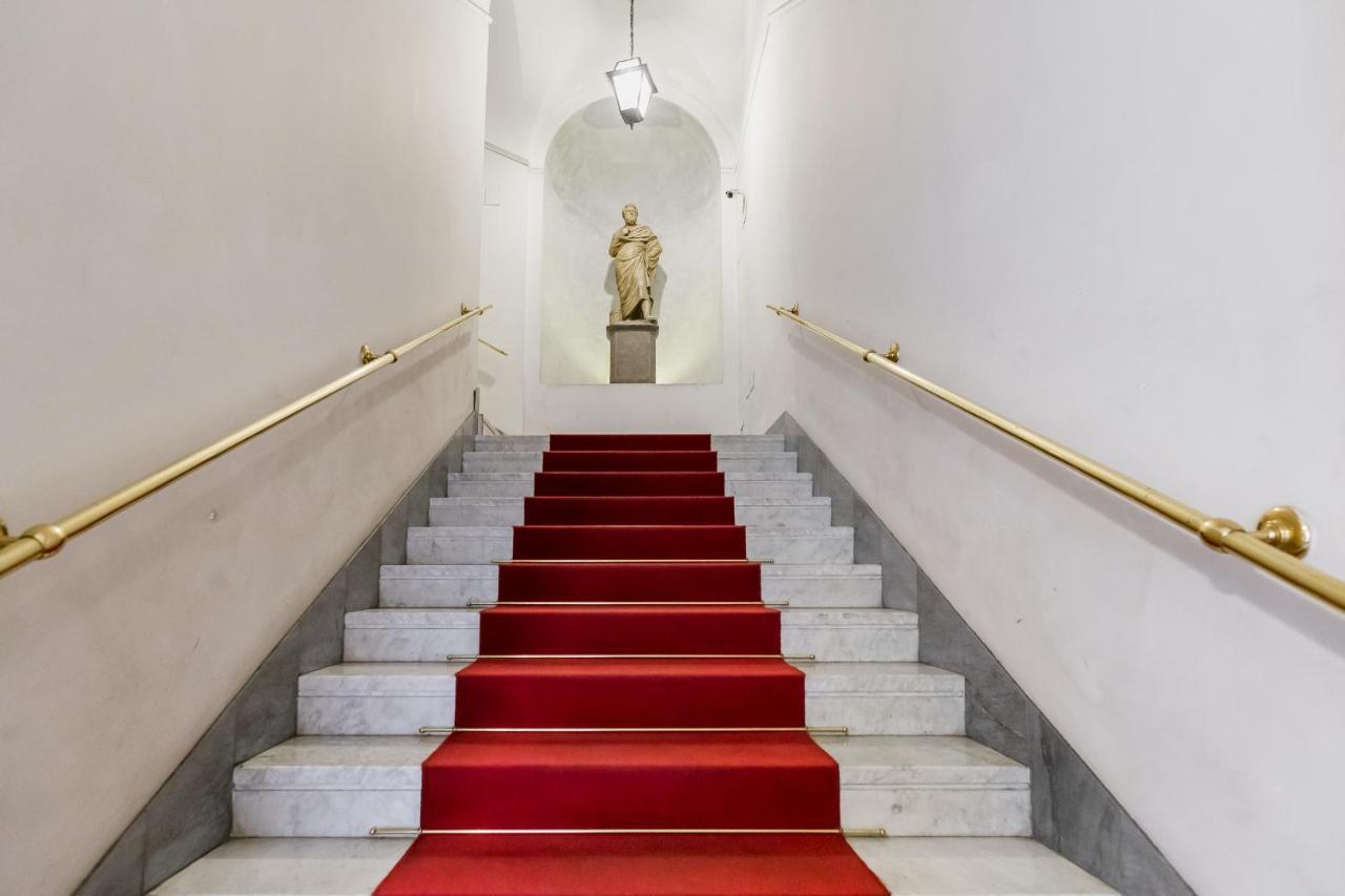 Via Condotti Private Suite Roma Esterno foto